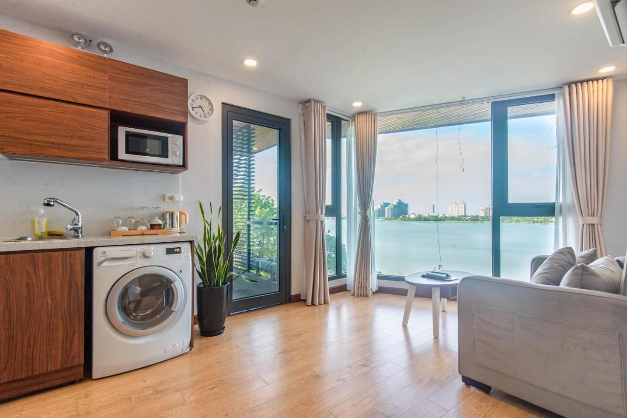 Sunny Moon West Apartment